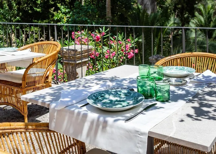 Son Grua - Adults Only